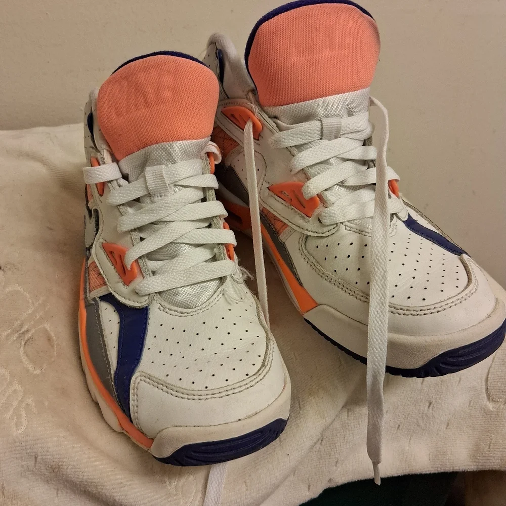Nike Kids' White and Orange Sneakers Size 3.5 Y - DV 2233-100 YOUTH